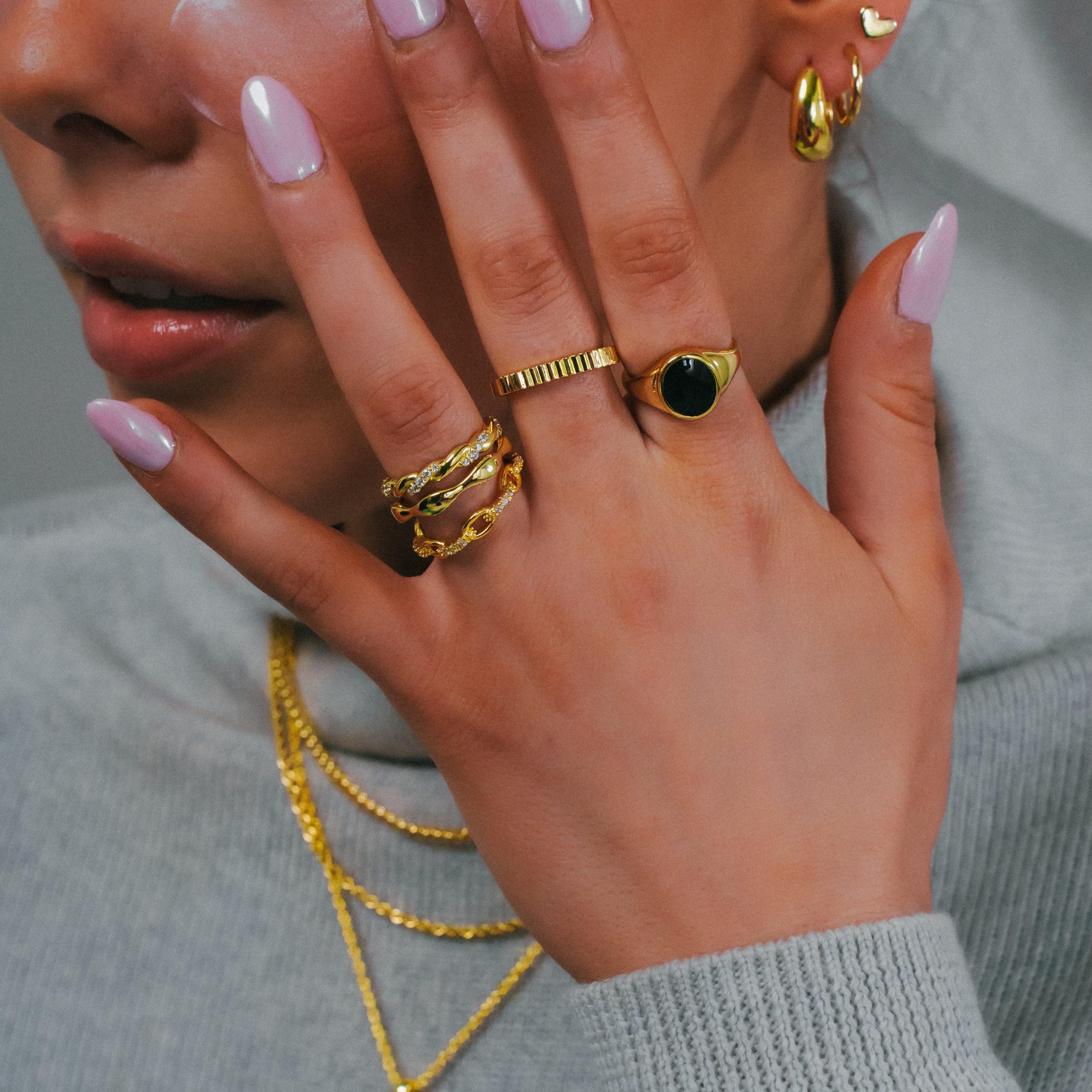 Twisted Love Ring - Image 3
