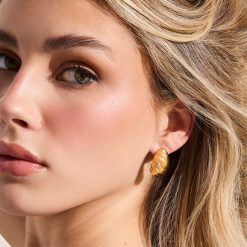 Alternative view of Twist Shell Dome Earrings