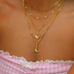 Alternative view of Hibiscus Necklace