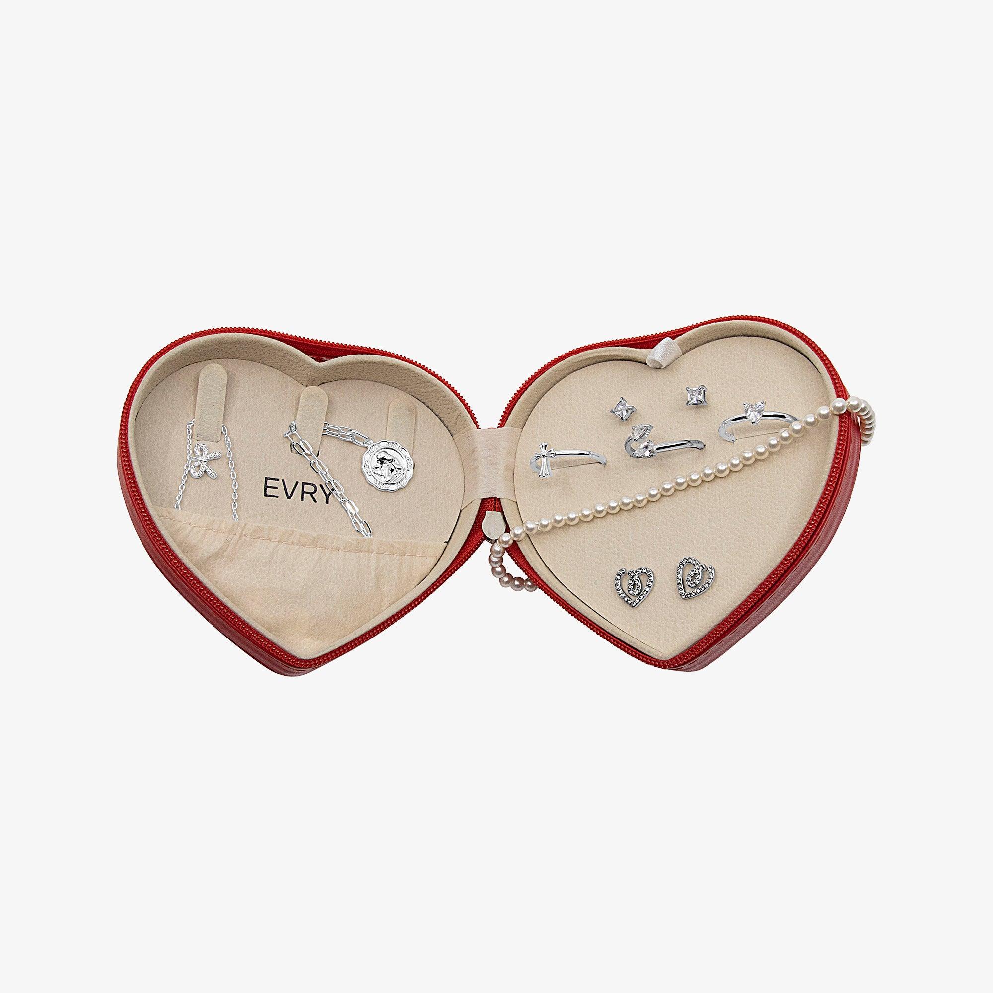 Heart-Shaped Travel Jewelry Case - Image 5