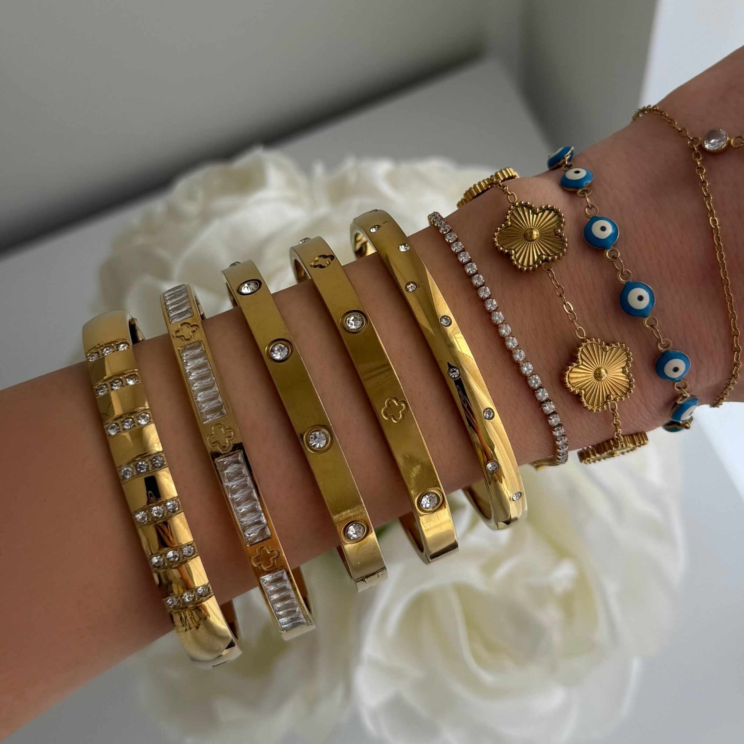 Twinkle Touch Bangle - Image 2