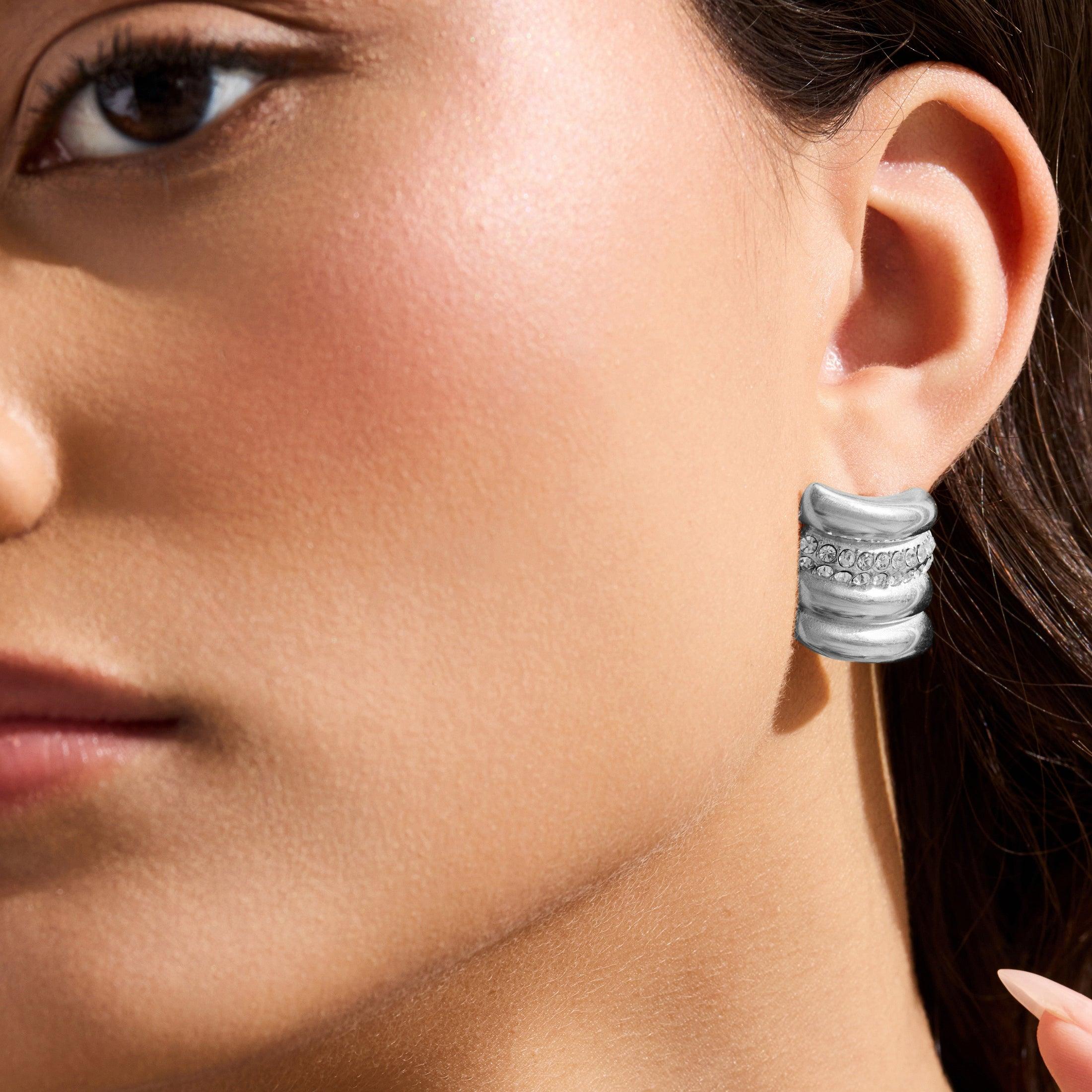 Old Hollywood Earrings - Image 5