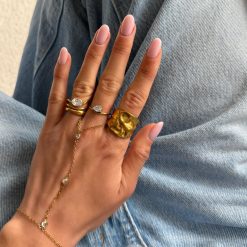 Alternative view of Sweet Swirl Ring