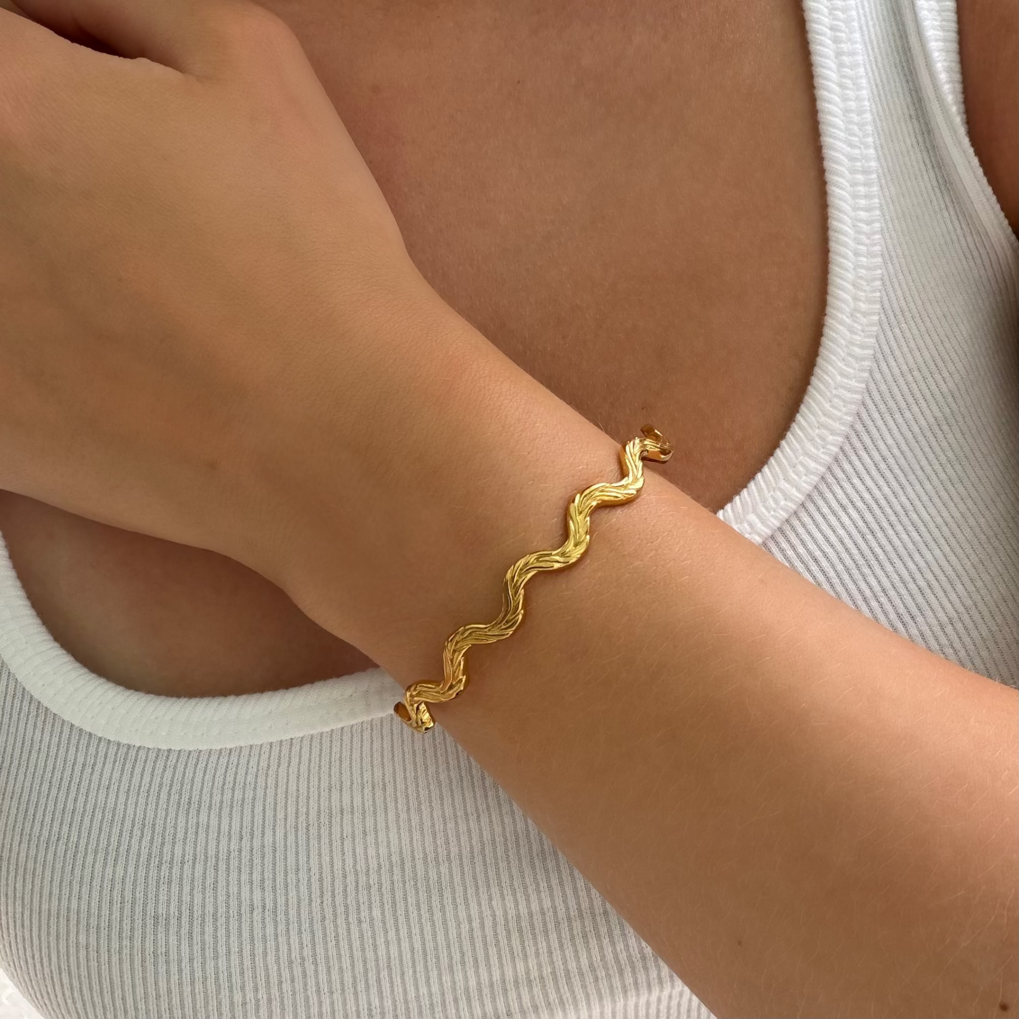 Coastal Crush Bracelet Collection - Image 7