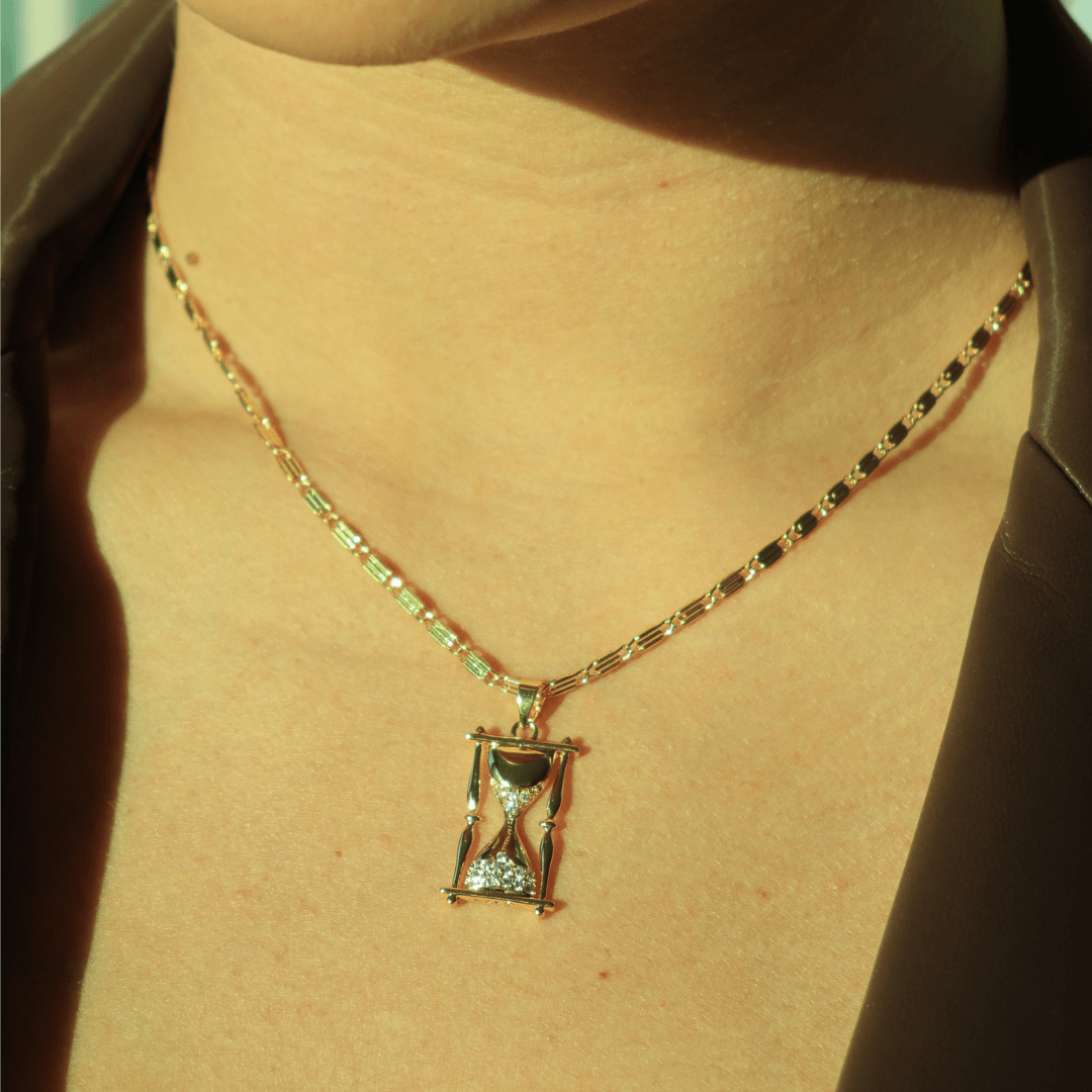 Moment in Time Necklace - Image 2