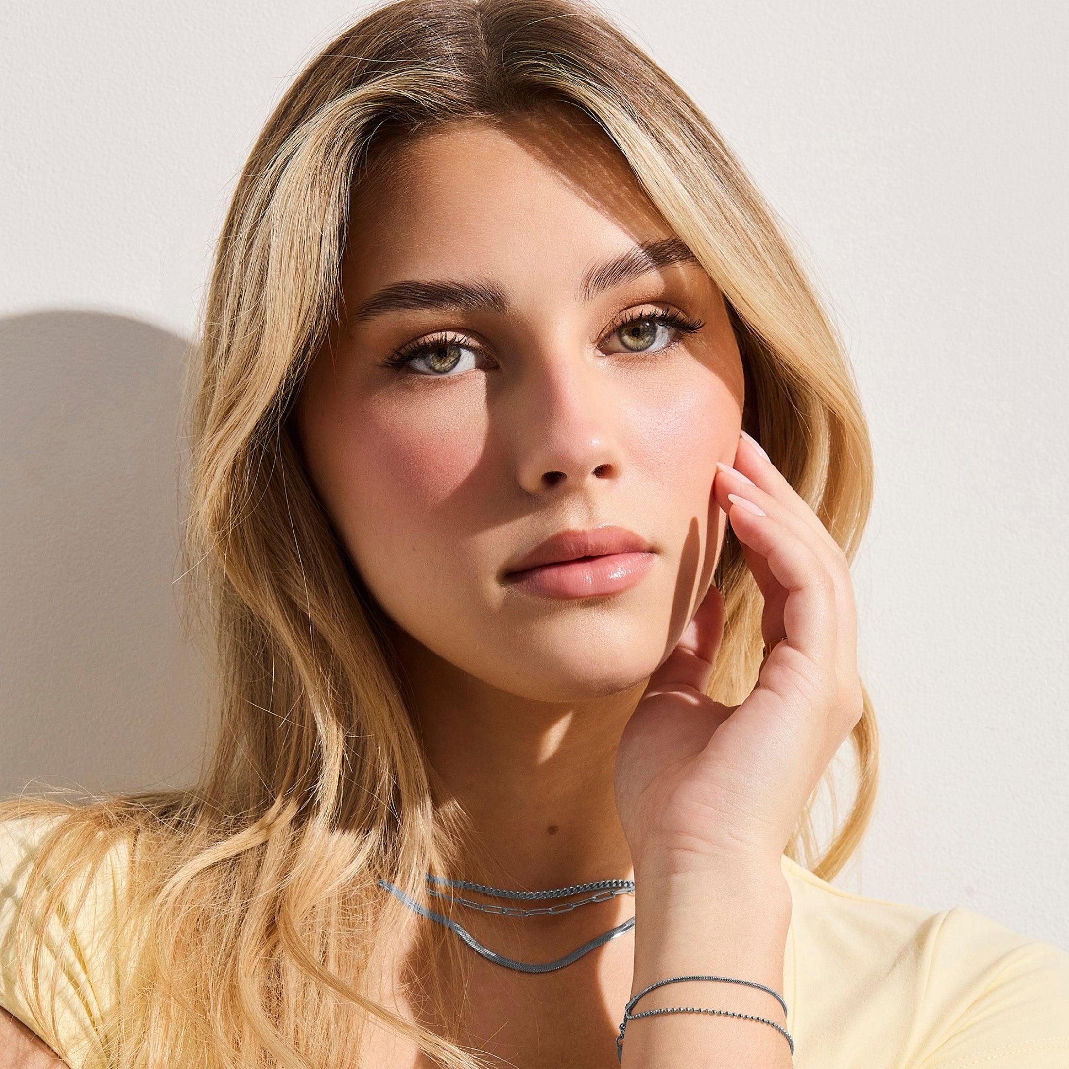 Triple Layer Chain Necklace Set - Image 4