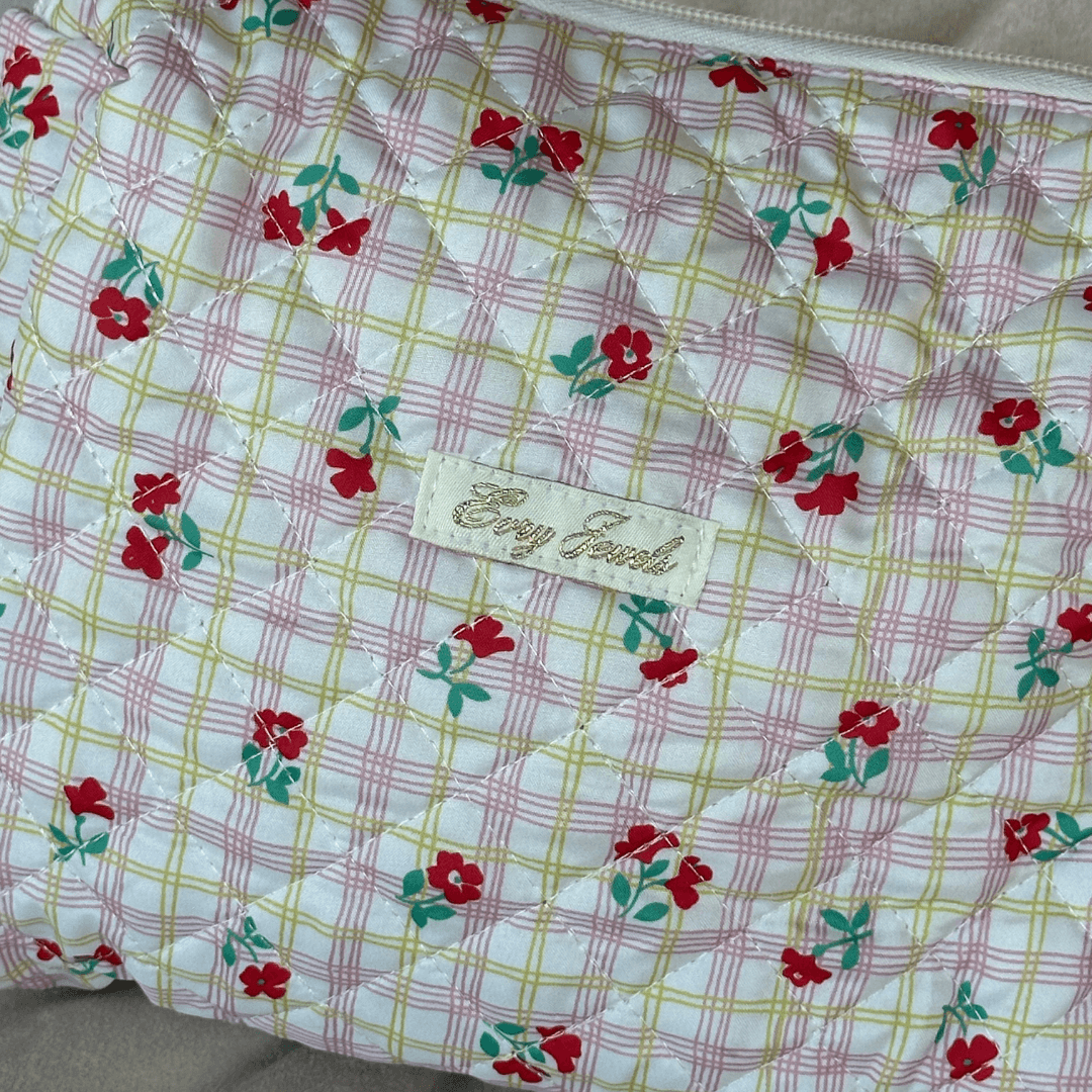 Flower Girl Toiletry Bag - Image 2