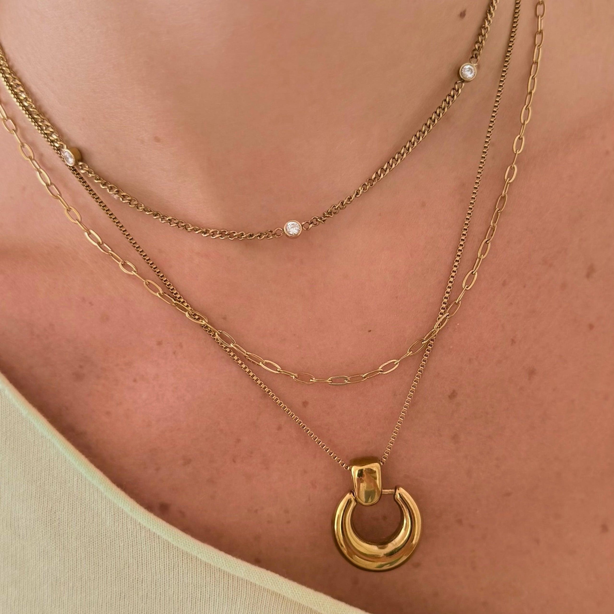 Aveline Layered Necklace - Image 5