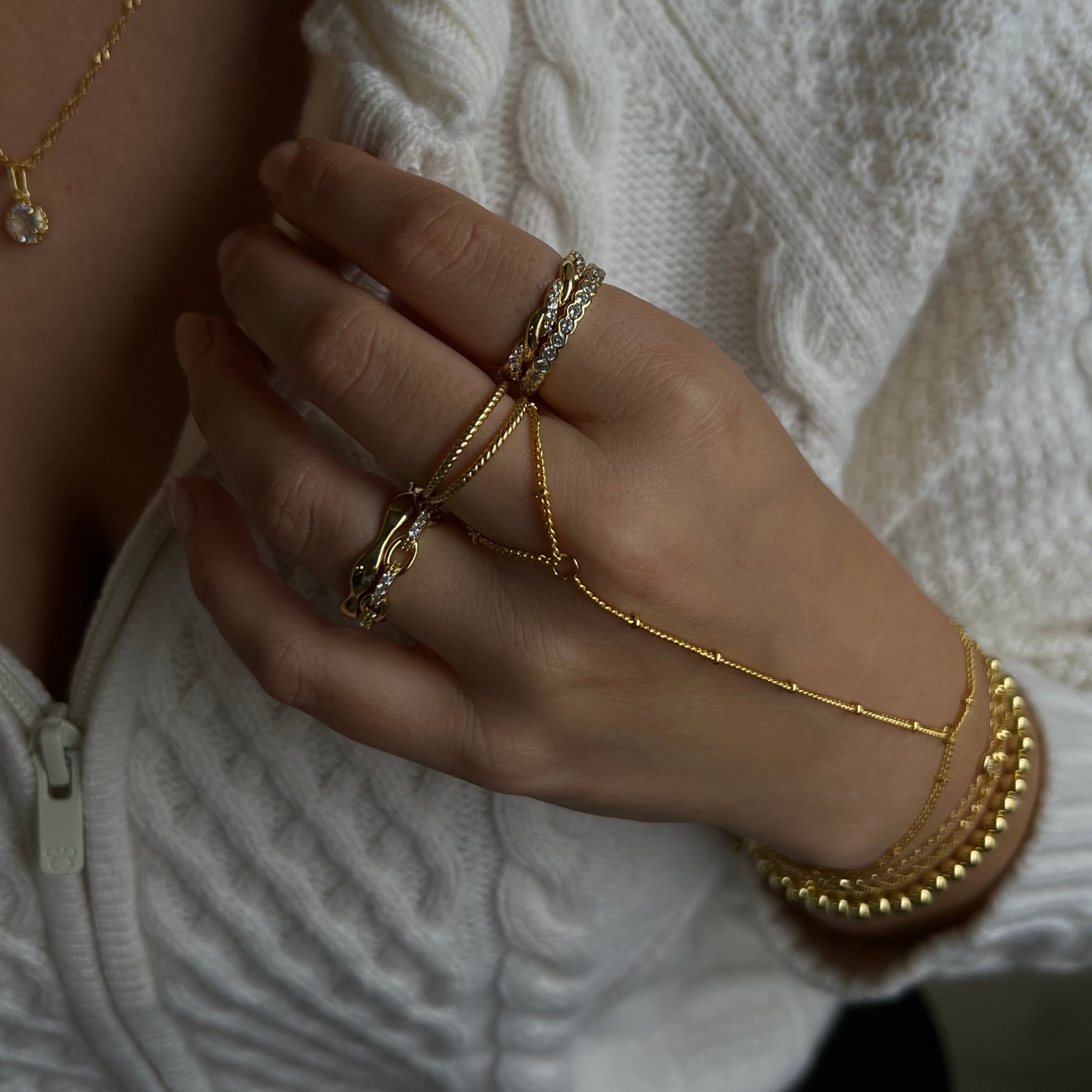 Corfu Hand Chain - Image 10