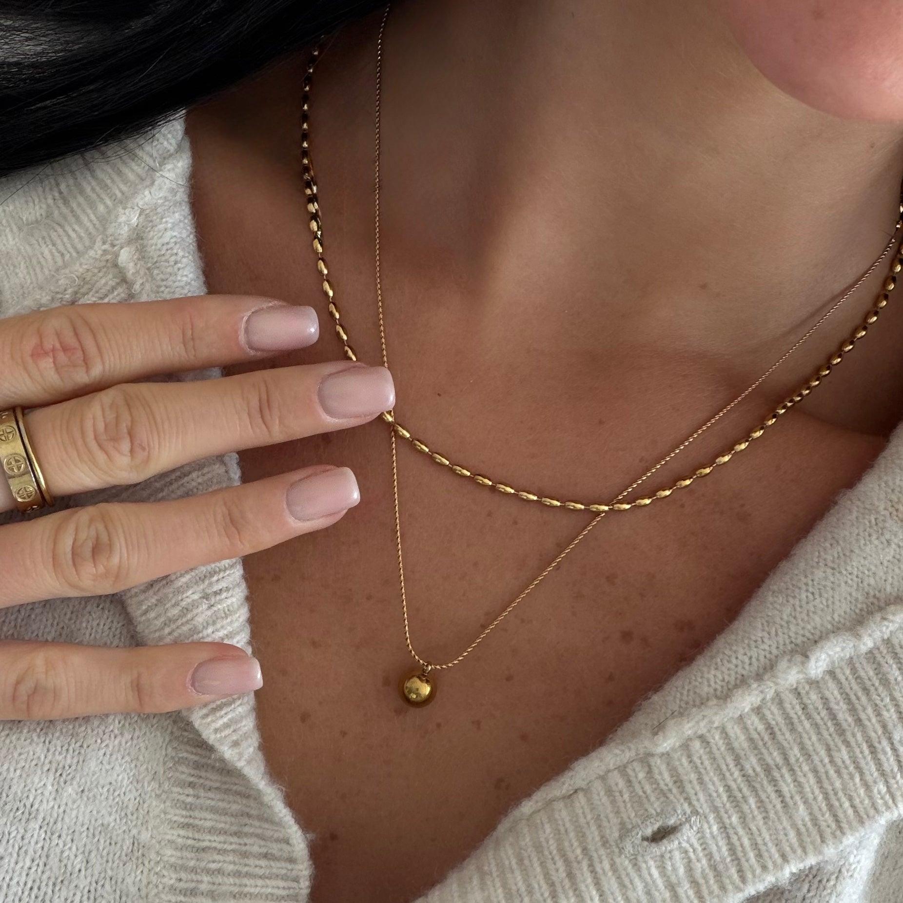 Lilyana Necklace - Image 2