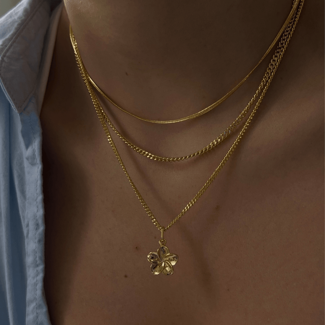 Hibiscus Necklace - Image 7