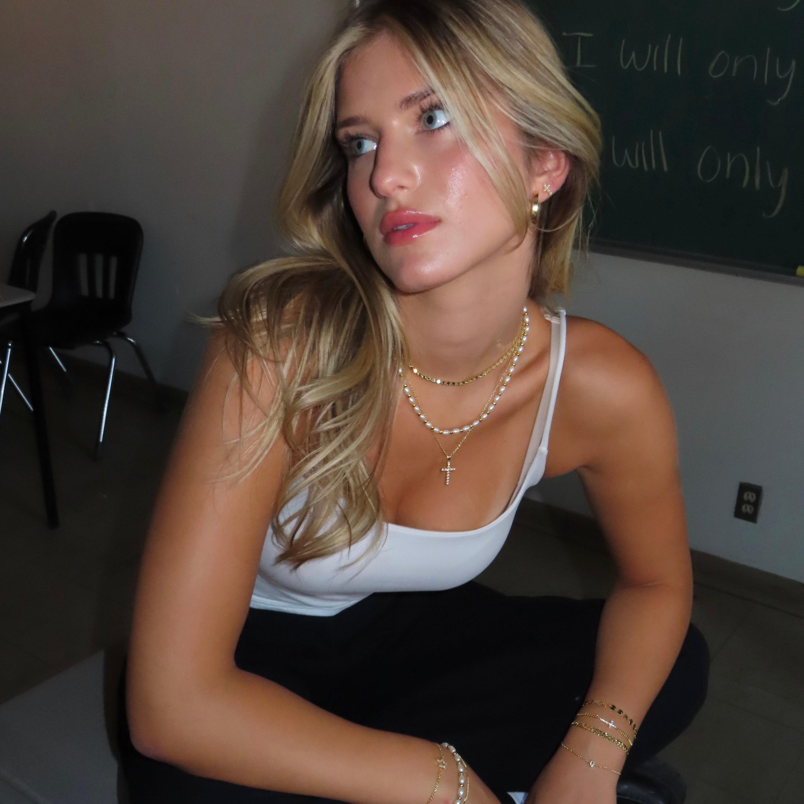 Island Girl Necklace - Image 7