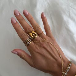Alternative view of She's So Bubbly Ring