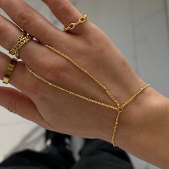 Alternative view of Isla Hand Chain