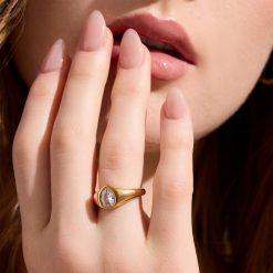 Alternative view of Evermore Ring