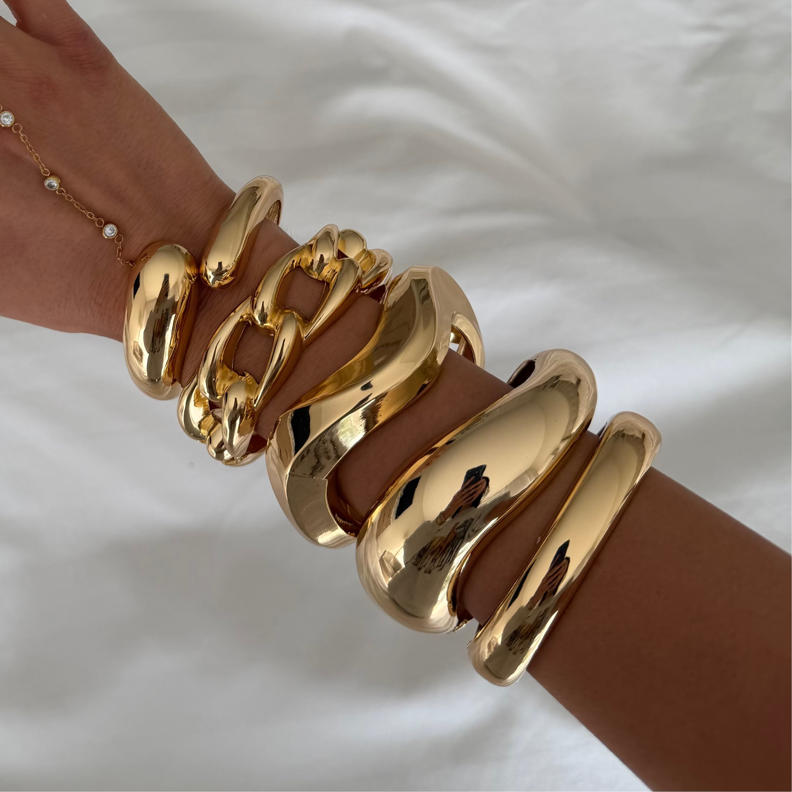Serpent Bangle - Image 3