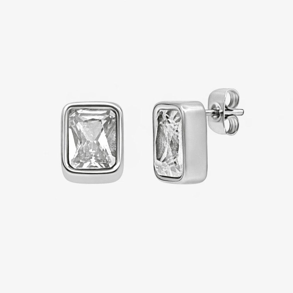 Major Crush Stud Earrings - Image 3