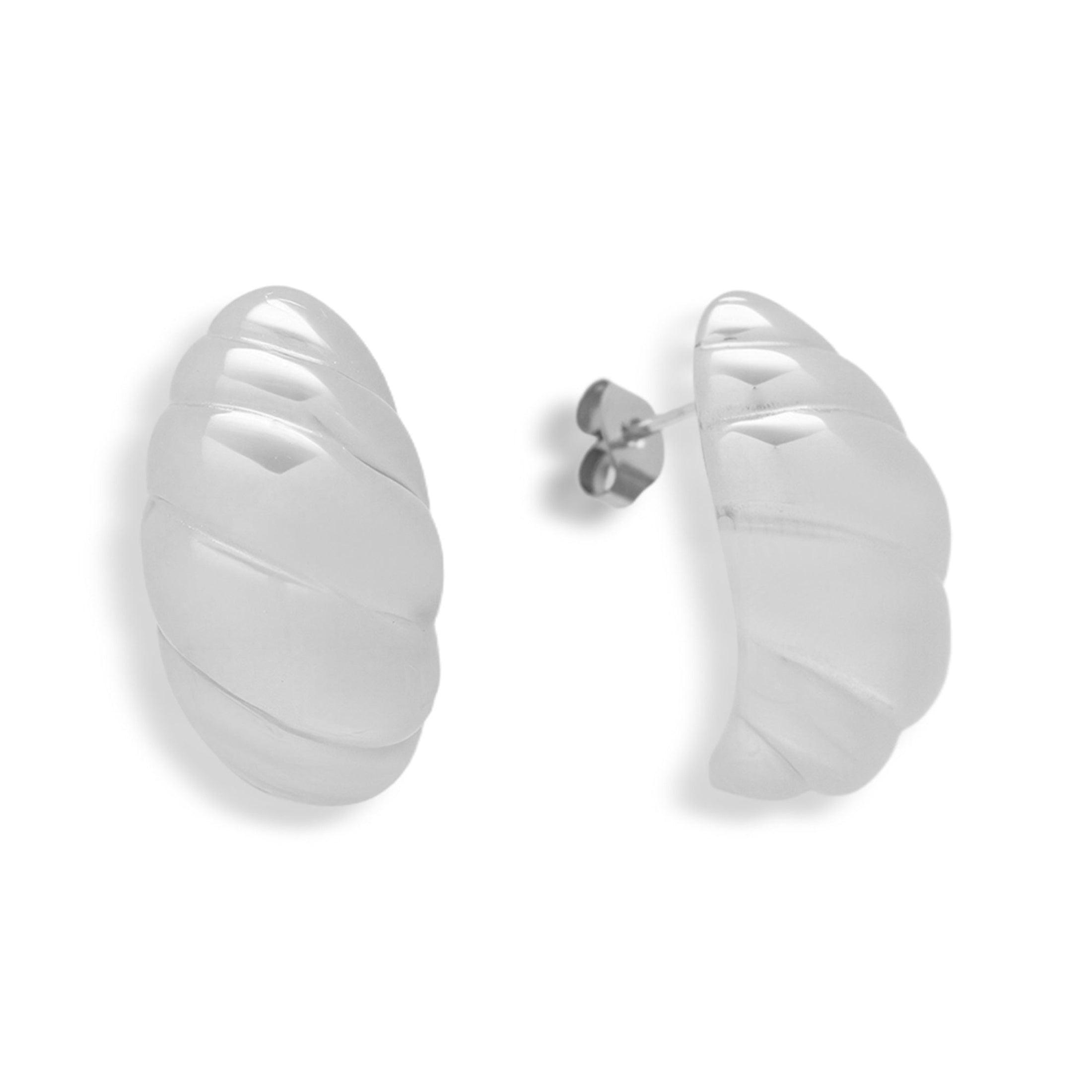 Twist Shell Dome Earrings - Image 3