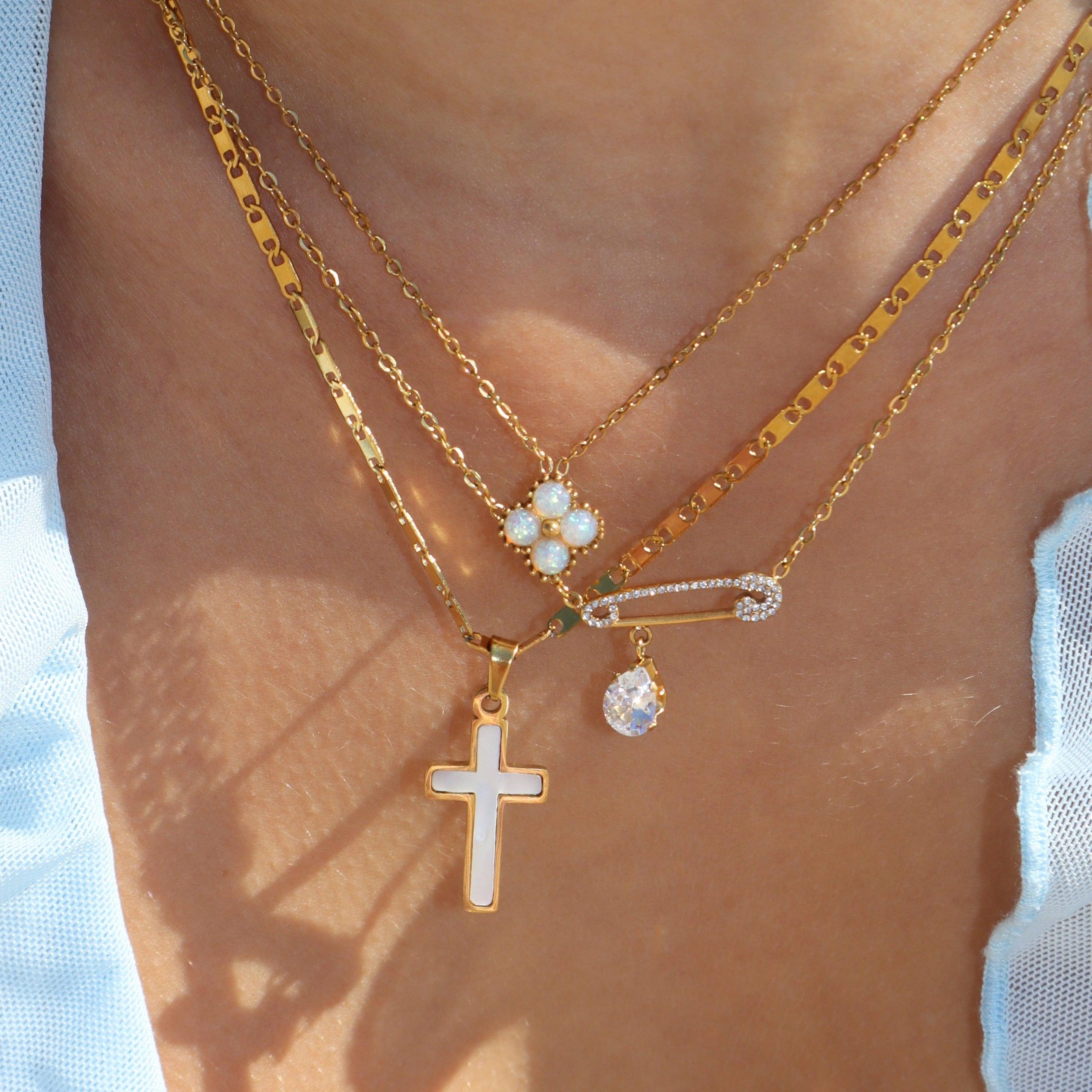 Shiny Pin Necklace - Image 5
